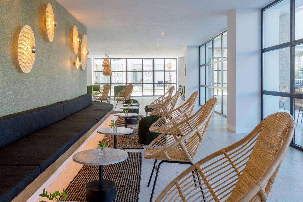 HM Ayron Park Otel Playa de Palma  Dış mekan fotoğraf The lounge at the airport