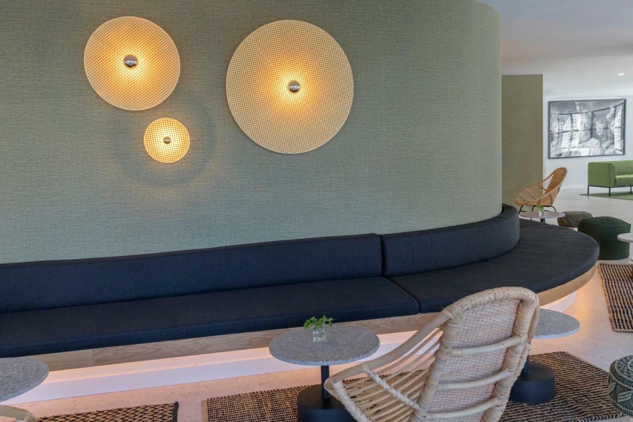 HM Ayron Park Otel Playa de Palma  Dış mekan fotoğraf Wall lights